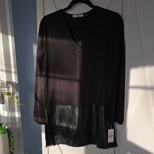 Natori Black V-Neck Tunic with Sheer Hem